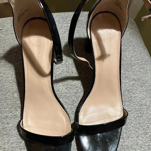 BcBgeneration Talia Black Ankle Strap Heels Size 9.5 - Picture 6 of 8